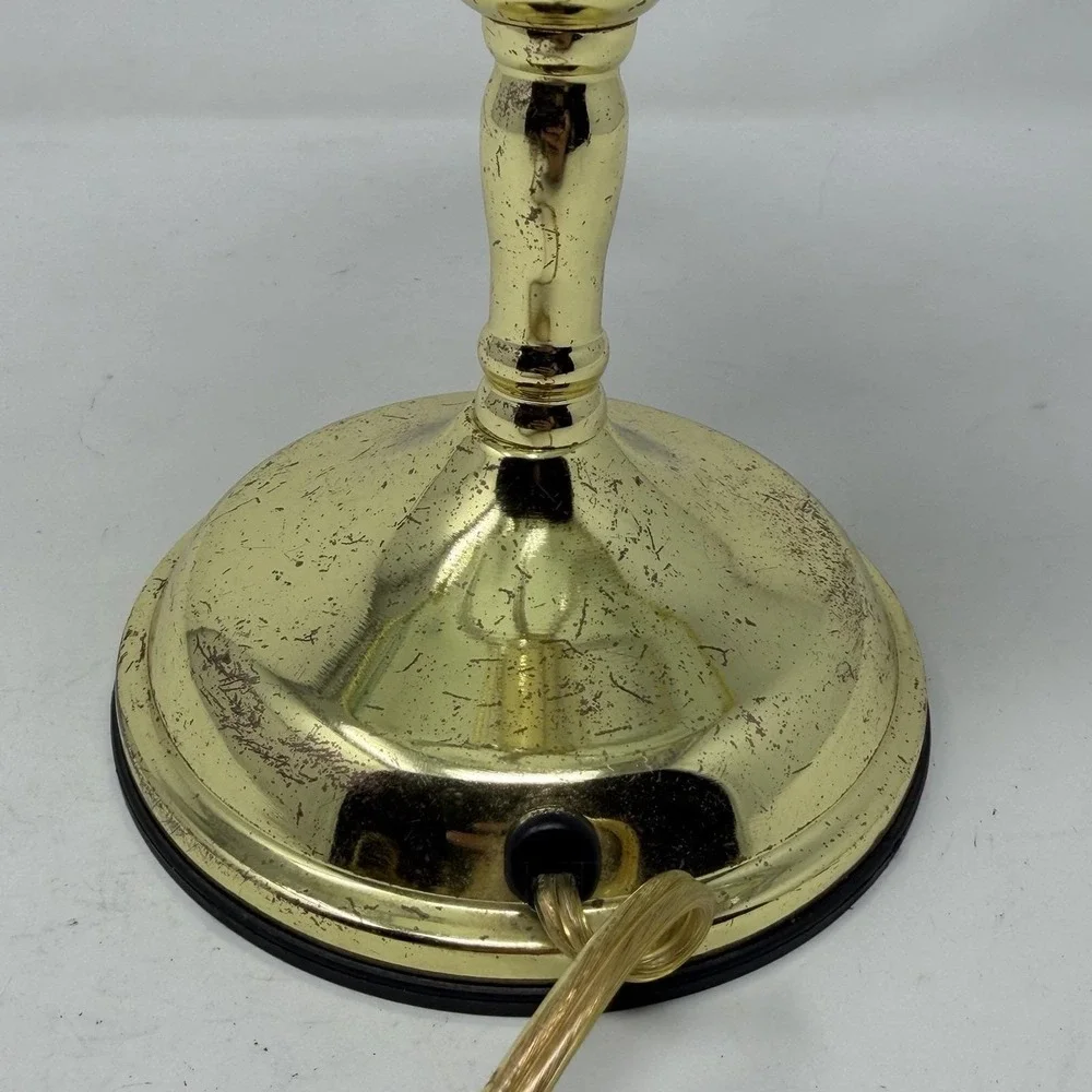 Vintage Hollywood Regency Table Lamp Segmented Curved Glass Shade 3- Way Touch